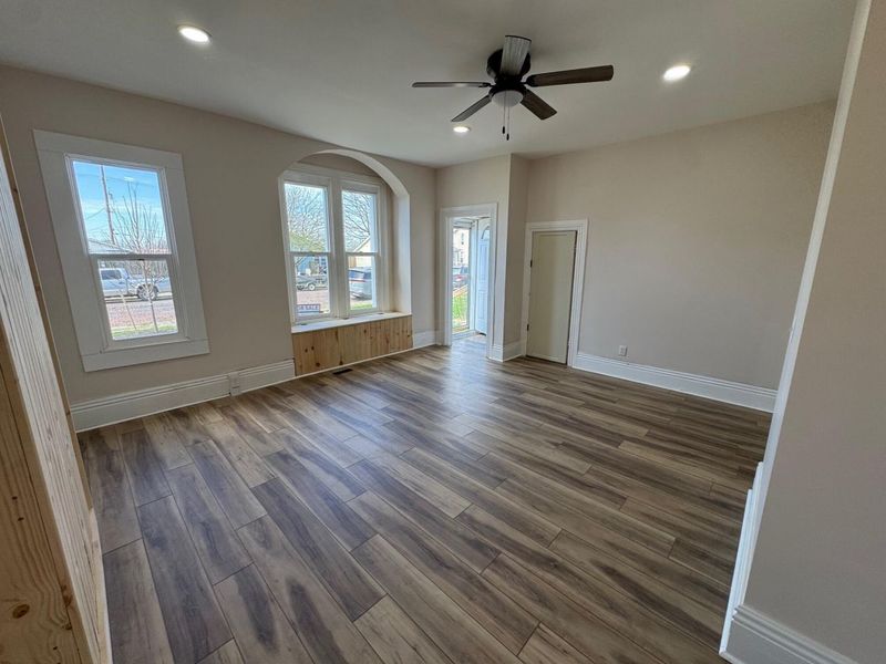 624 S Scioto Street , Circleville, OH 43113 Photo 4