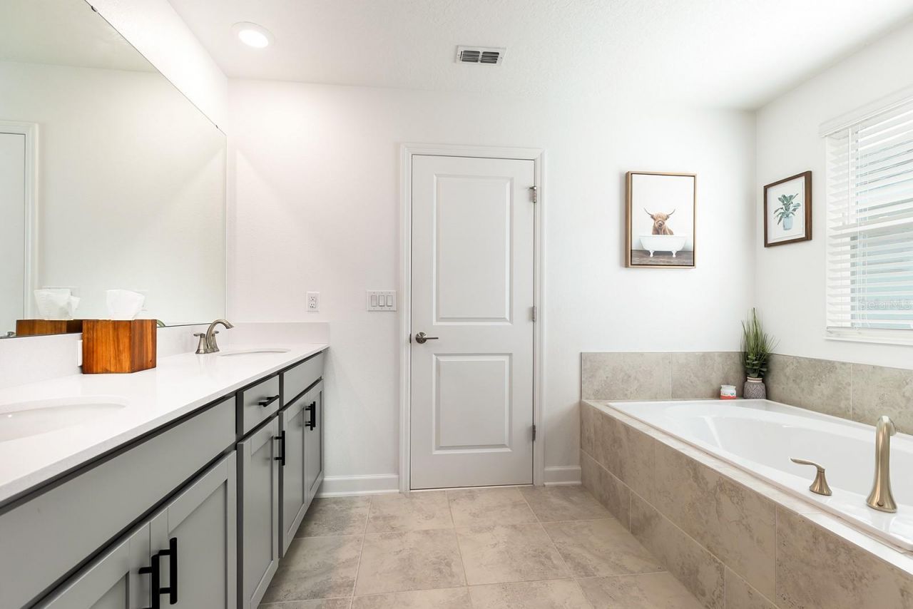 9935 Introduction Way , Orlando, FL 32832 Photo