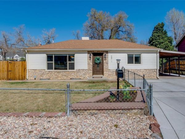 6811 W 48th Avenue, Wheat Ridge, CO 80033