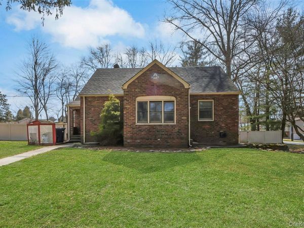 1 Brookside Avenue , New City, NY 10956