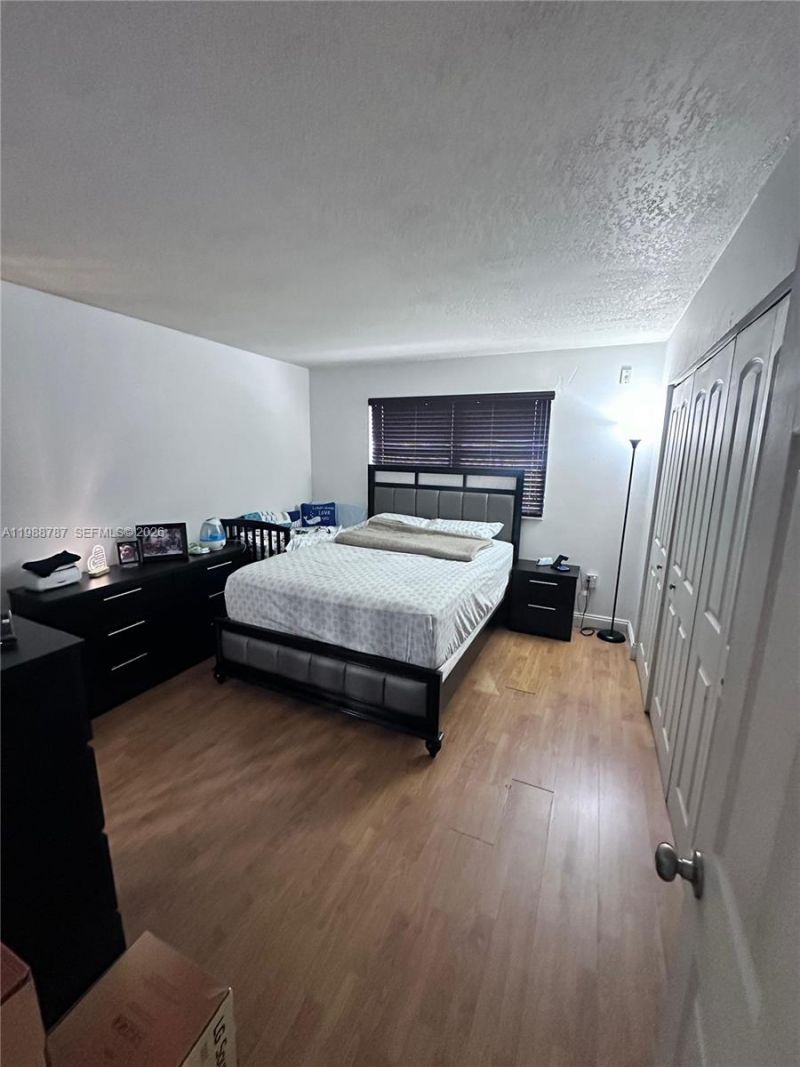 7220 NW 179th St , Unit 206, Hialeah, FL 33015 Photo