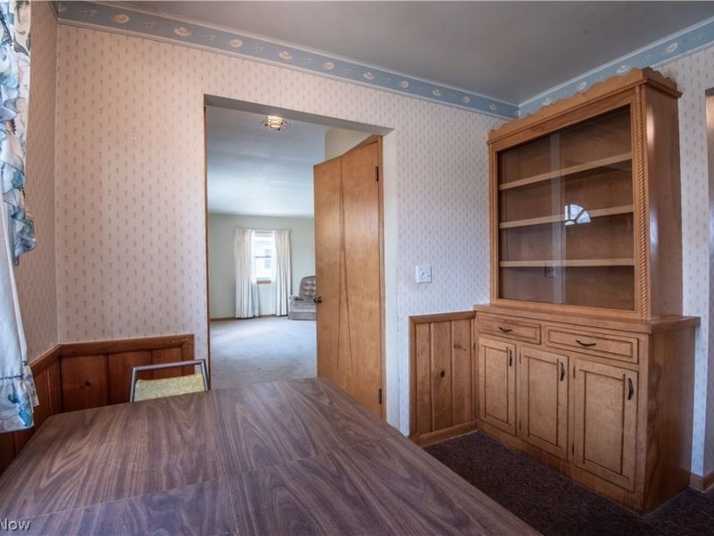 483 Hillman Road, Akron, OH 44312 Photo 6