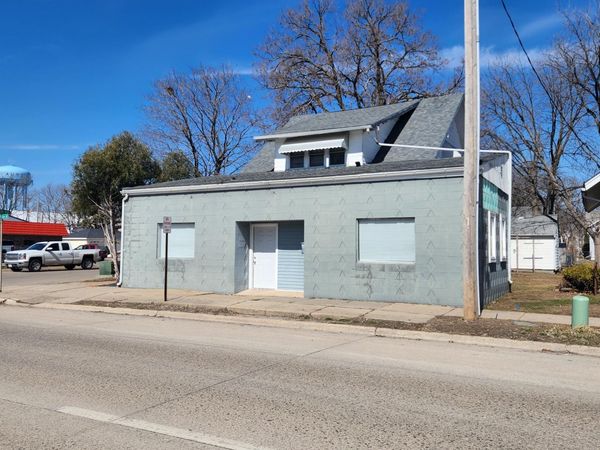 1110 W Oakland Avenue , Austin, MN 55912