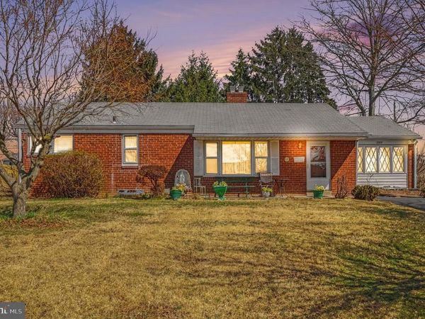 2203 DICKENS LANE, BROOMALL, PA 19008