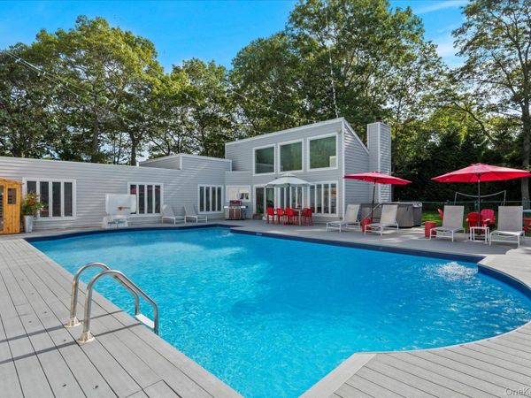 5 Lakewood Lane , Quogue, NY 11959