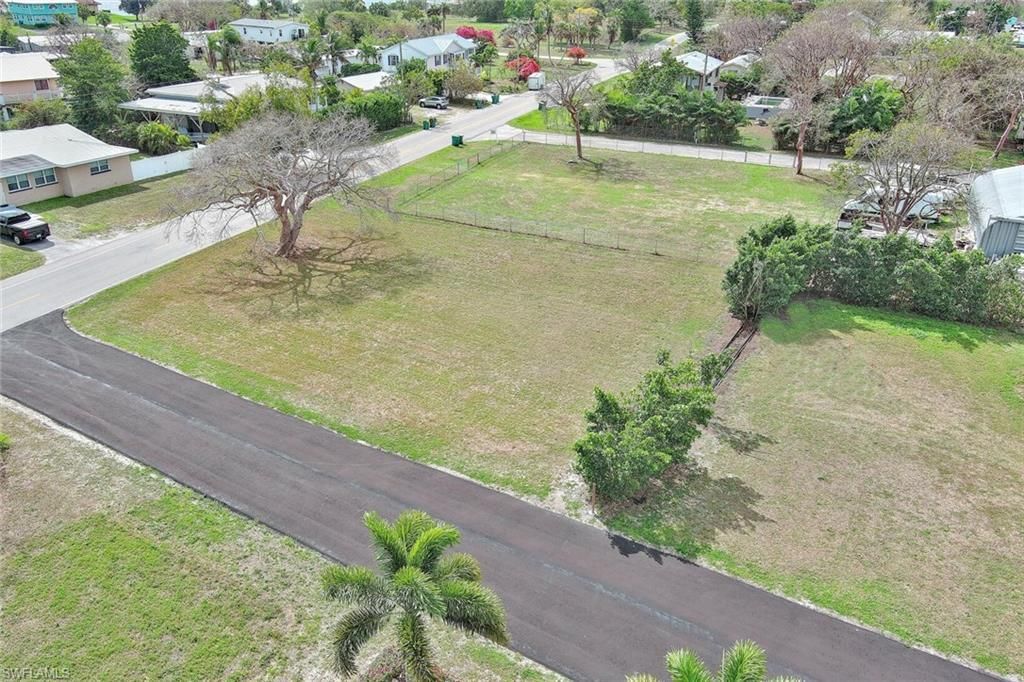 261 Smallwood Dr , Chokoloskee, FL 34138 Photo