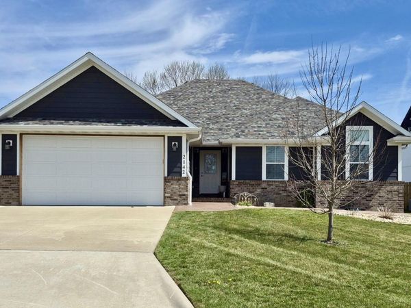 2142 Buckhorn Road, Ozark, MO 65721