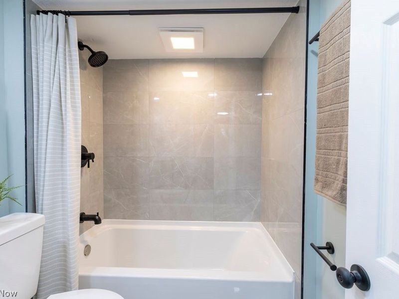 1295 E 357th Street, Eastlake, OH 44095 Photo 38