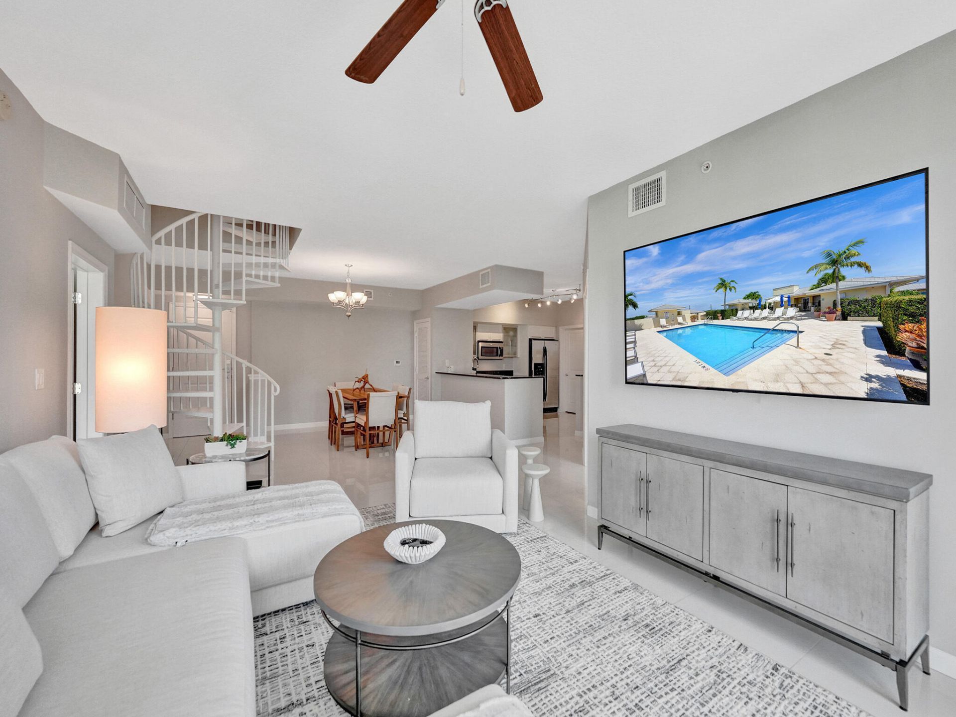 225 NE 1st Street, Unit 412, Delray Beach, FL 33444 Photo