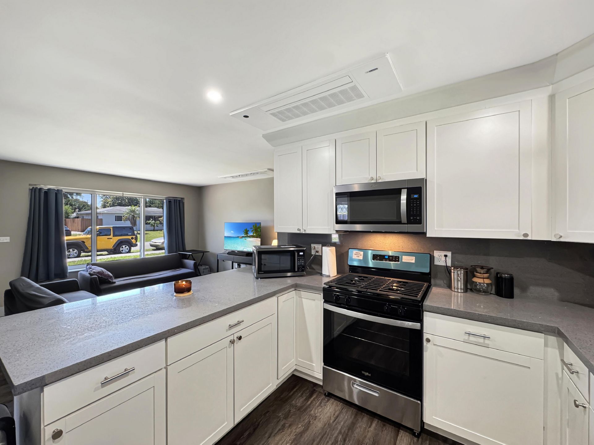 6751 Cody Street, Hollywood, FL 33024 Photo