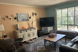 1000 Woodland Drive photo 4