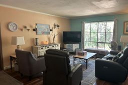 1000 Woodland Drive photo 4