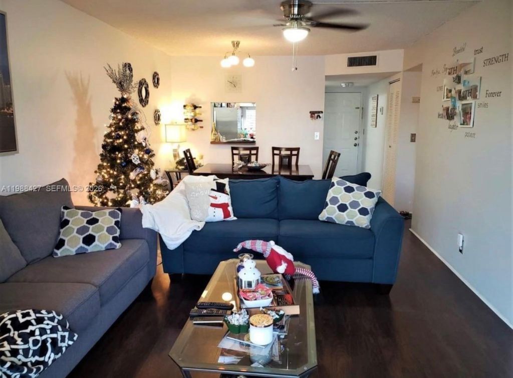 7900 NW 50th St, Unit 205, Lauderhill, FL 33351 Photo