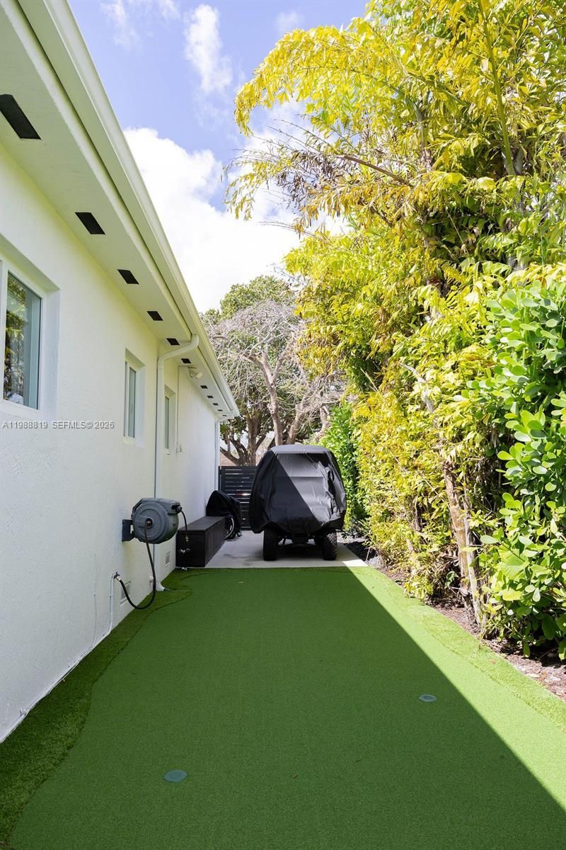 3205 SW 68th Ave , Miami, FL 33155 Photo