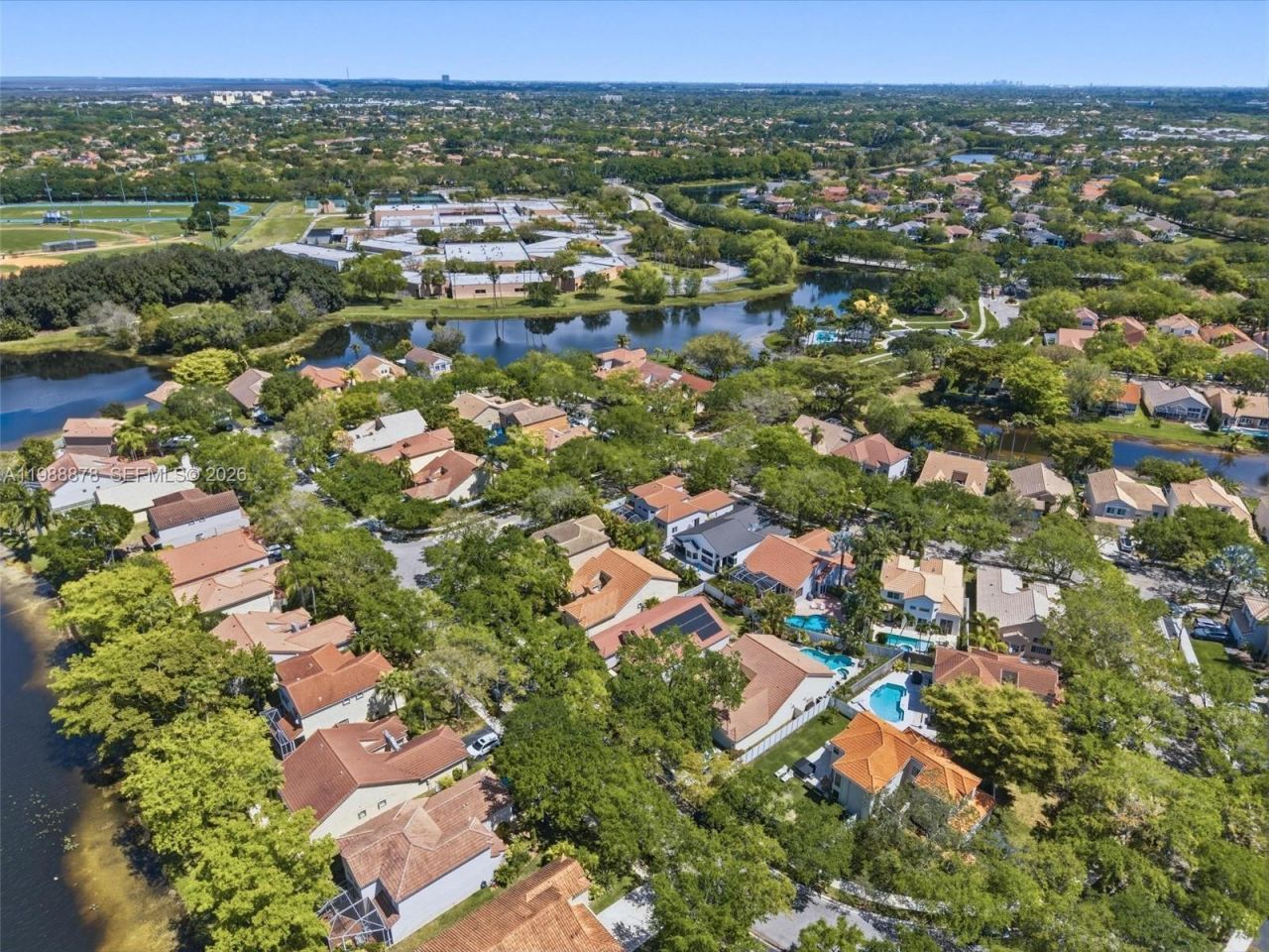 1315 Bayview Cir , Weston, FL 33326 Photo