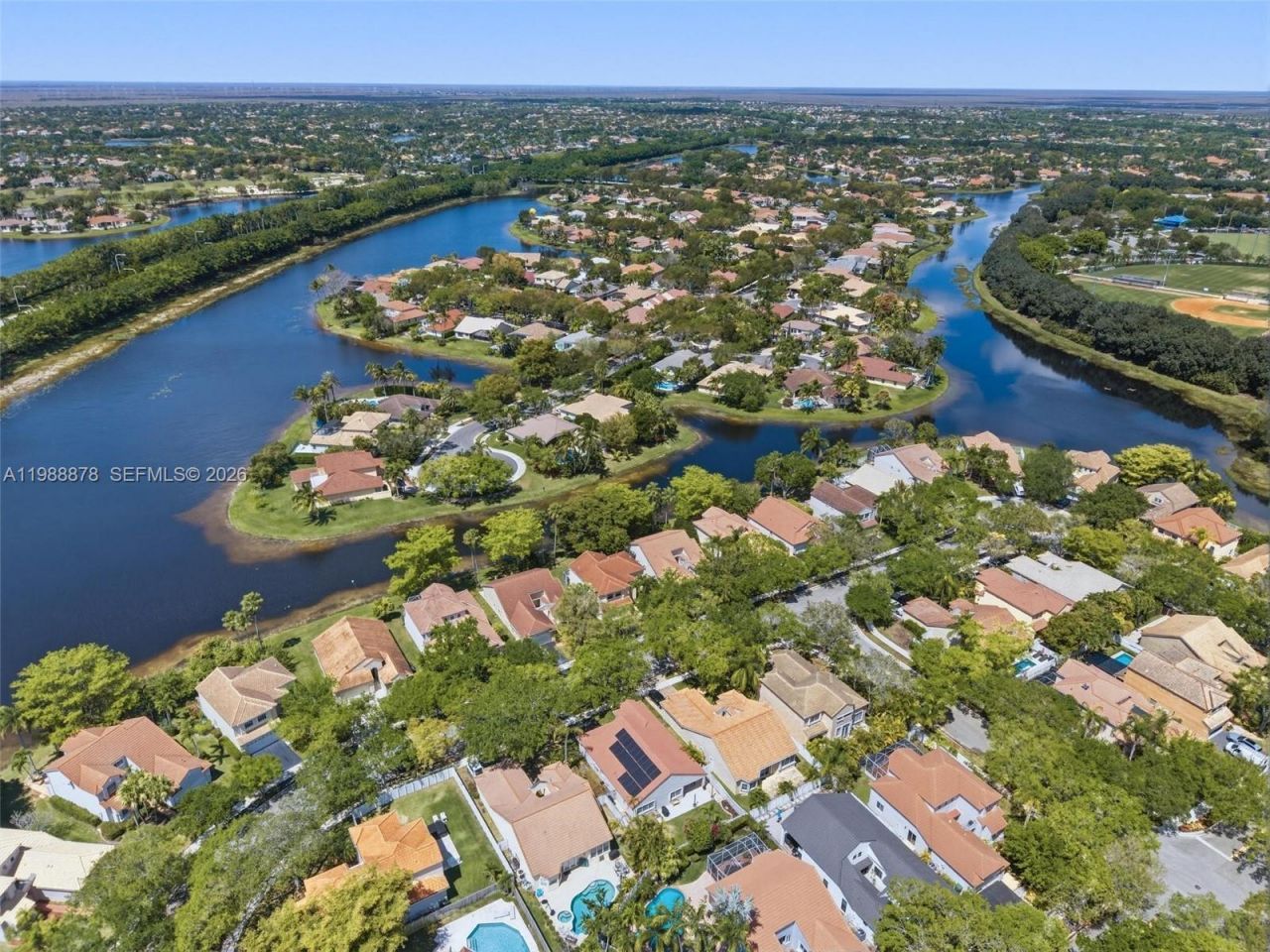 1315 Bayview Cir , Weston, FL 33326 Photo