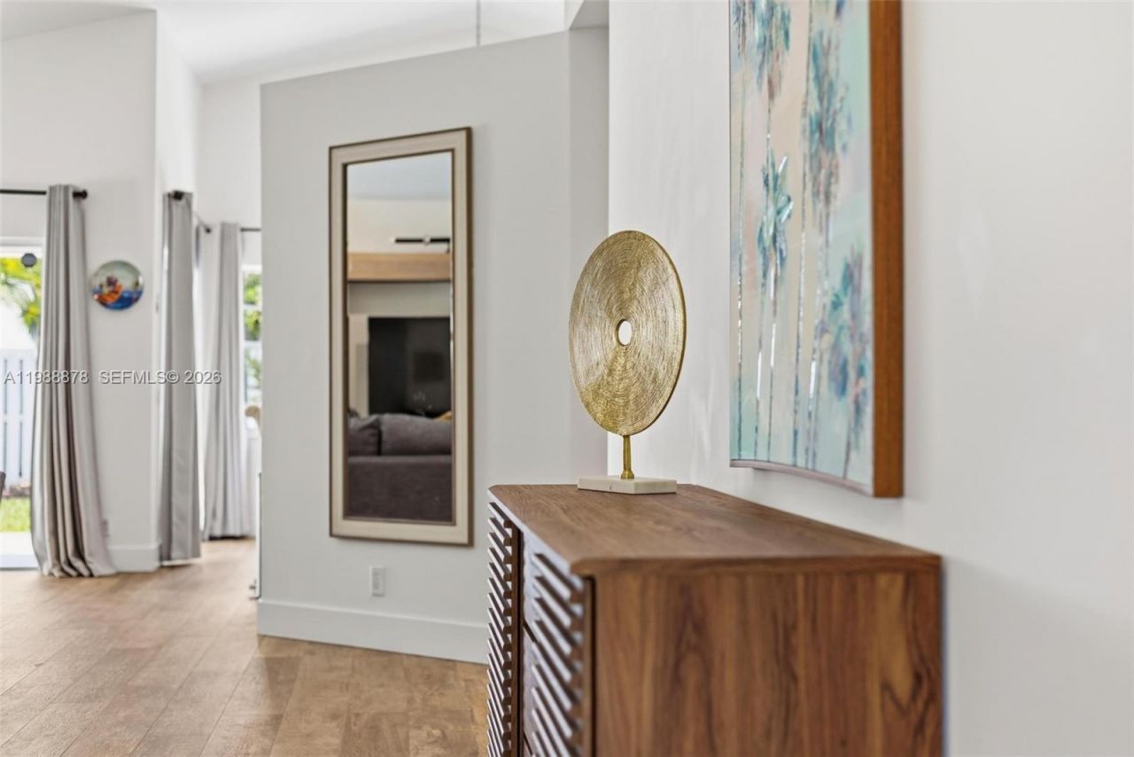 1315 Bayview Cir , Weston, FL 33326 Photo