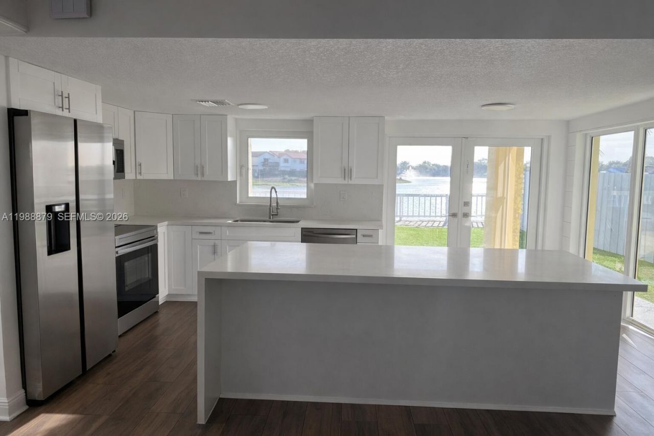 4767 SW 154th Ave, Miami, FL 33185 Photo