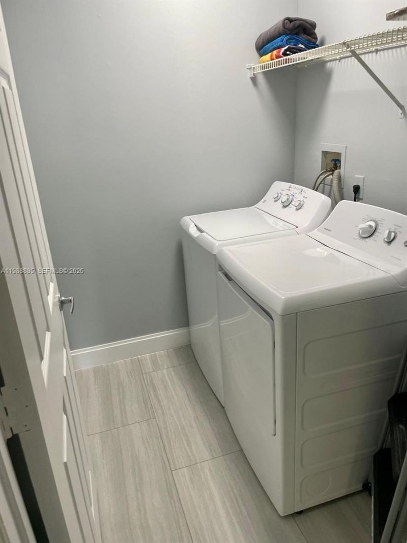 165 NW 96th Ter , Unit 3-308, Pembroke Pines, FL 33024 Photo