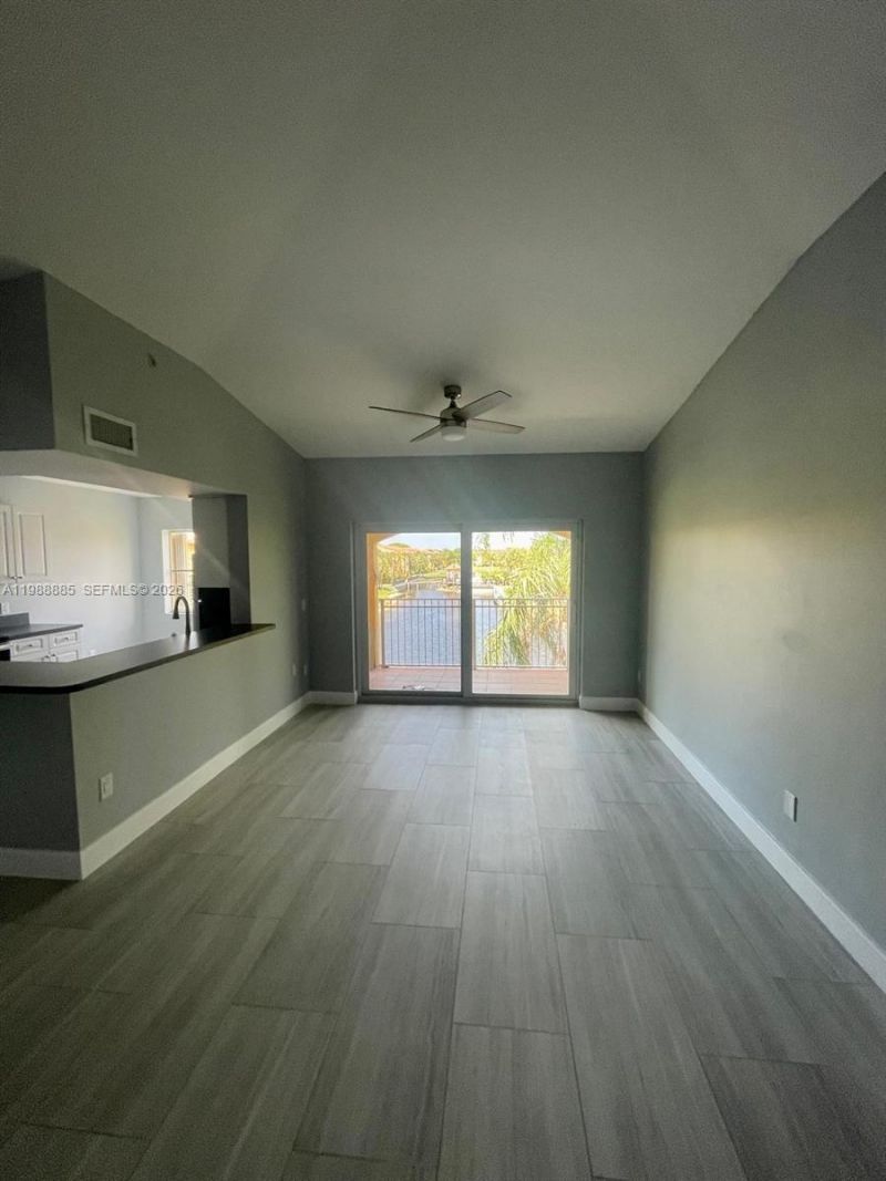 165 NW 96th Ter , Unit 3-308, Pembroke Pines, FL 33024 Photo