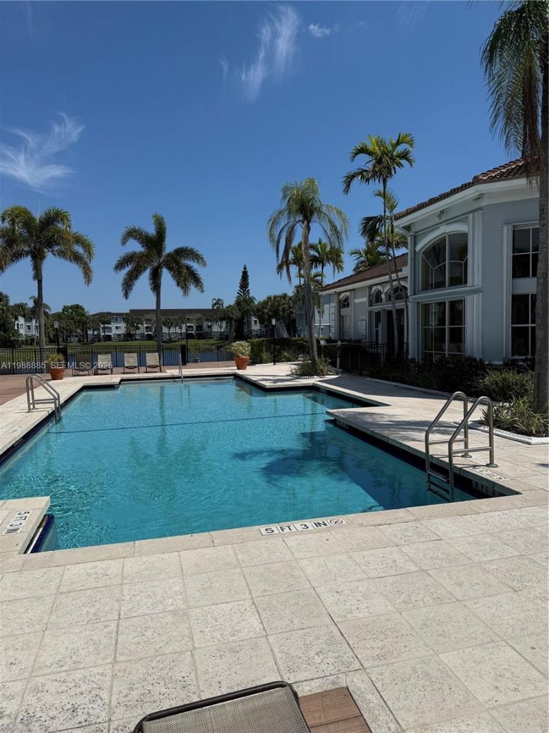 165 NW 96th Ter , Unit 3-308, Pembroke Pines, FL 33024 Photo