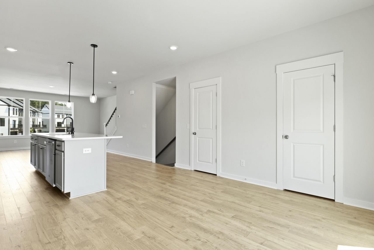 413 Talbot Drive Photo 11