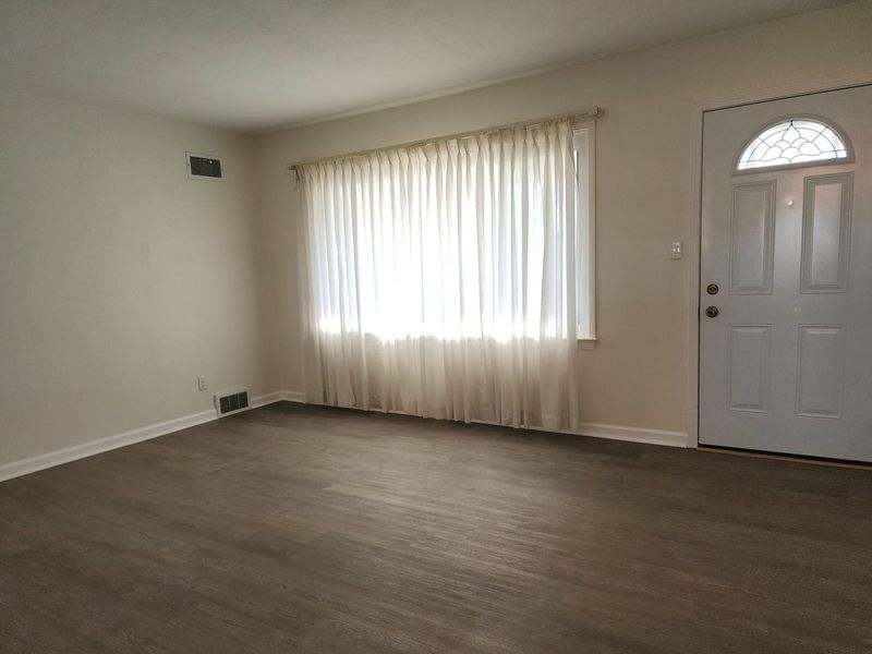 1124 Erie Avenue, Bellefontaine, OH 43311 Photo 10