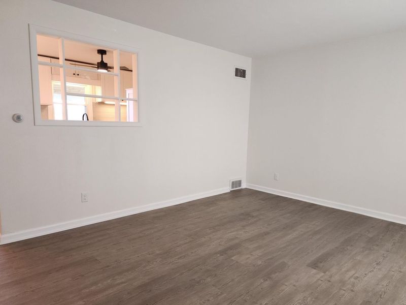 1124 Erie Avenue, Bellefontaine, OH 43311 Photo 9