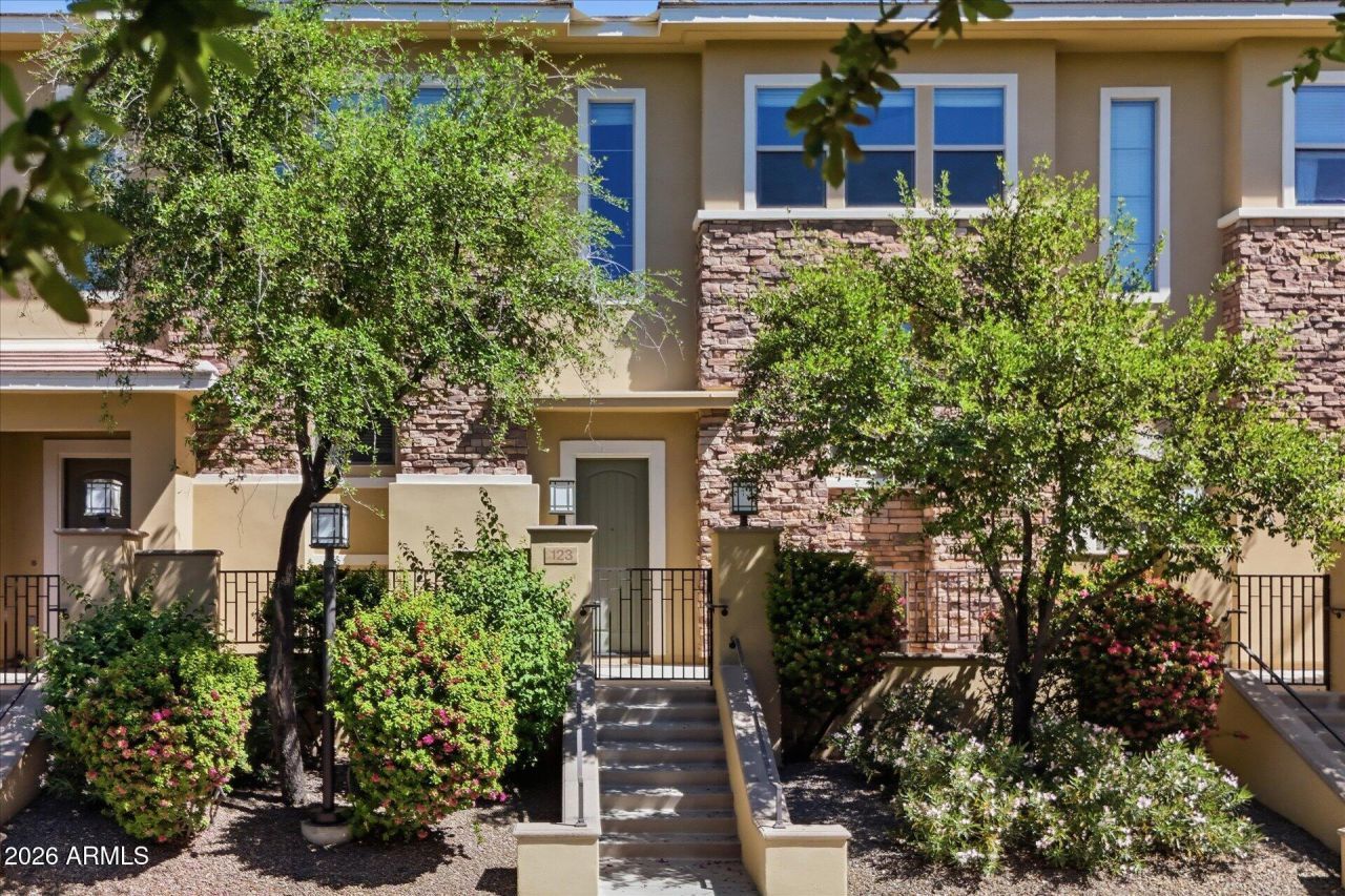 5550 N 16th Street, Unit 123, Phoenix, AZ 85016 Main Photo