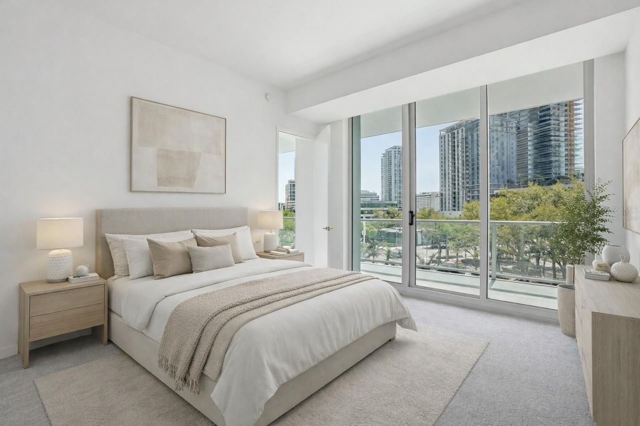 400 Central Avenue, Unit 303, Saint Petersburg, FL 33701 Photo