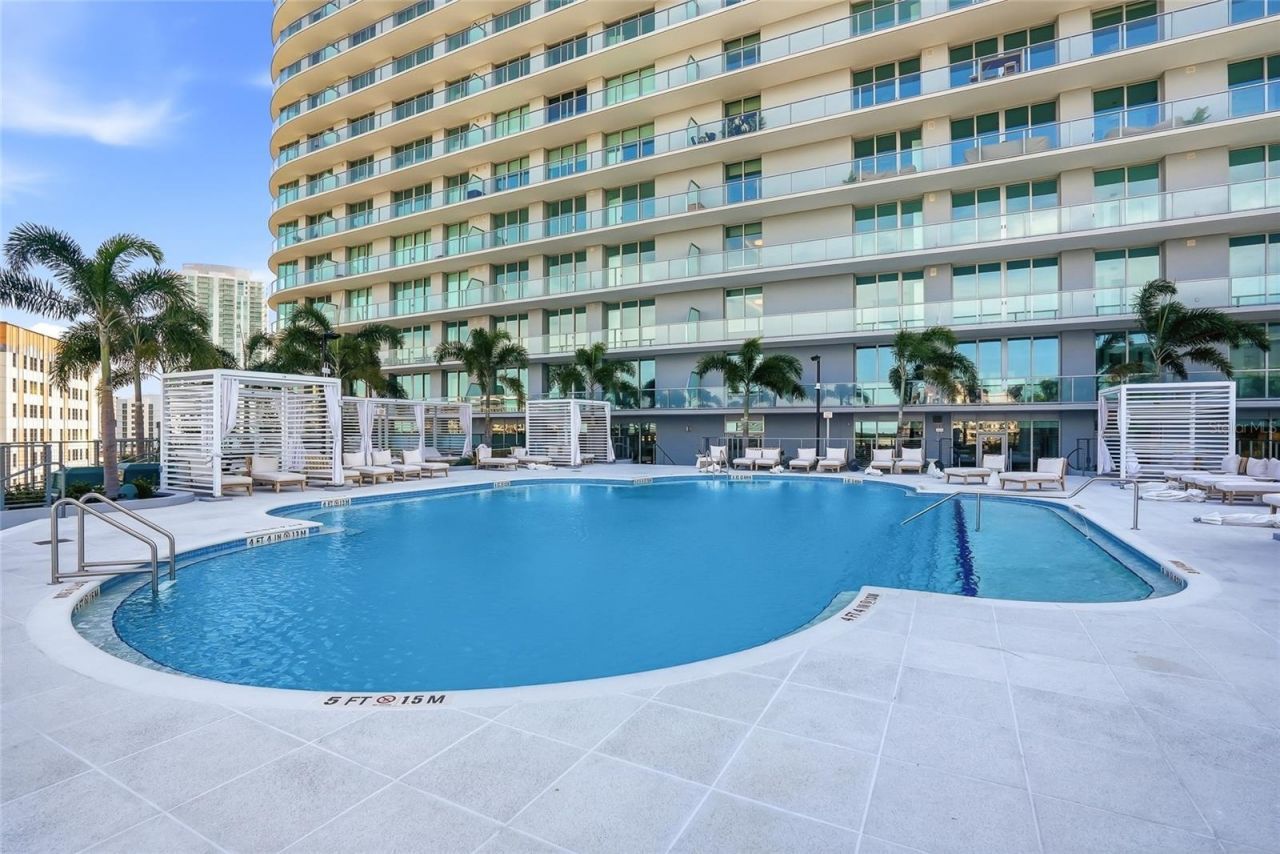 400 Central Avenue, Unit 303, Saint Petersburg, FL 33701 Photo