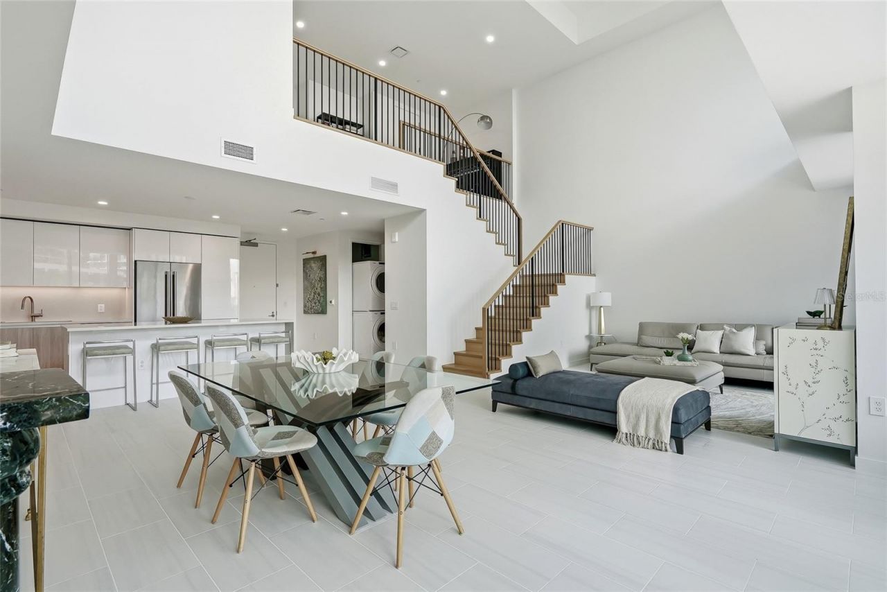400 Central Avenue, Unit 303, Saint Petersburg, FL 33701 Photo