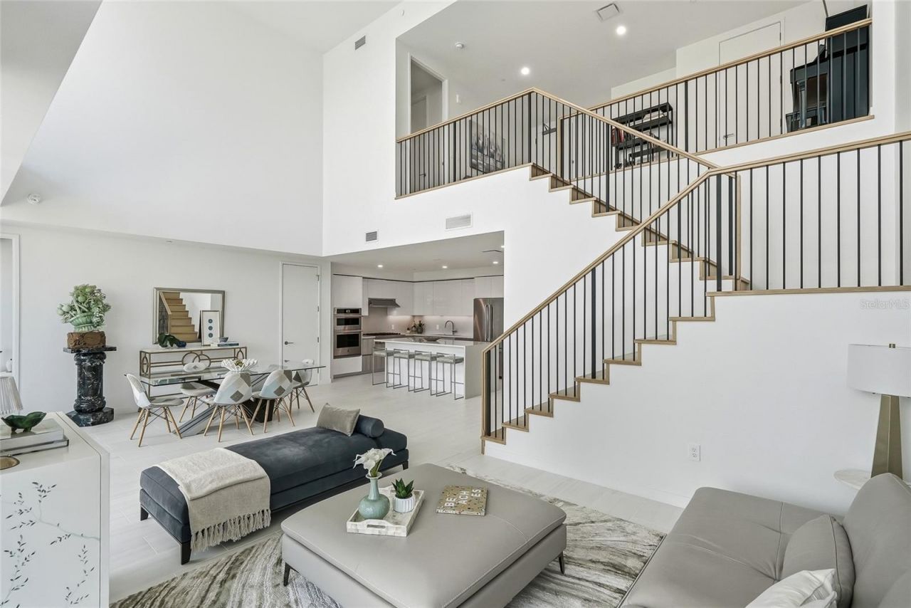 400 Central Avenue, Unit 303, Saint Petersburg, FL 33701 Photo