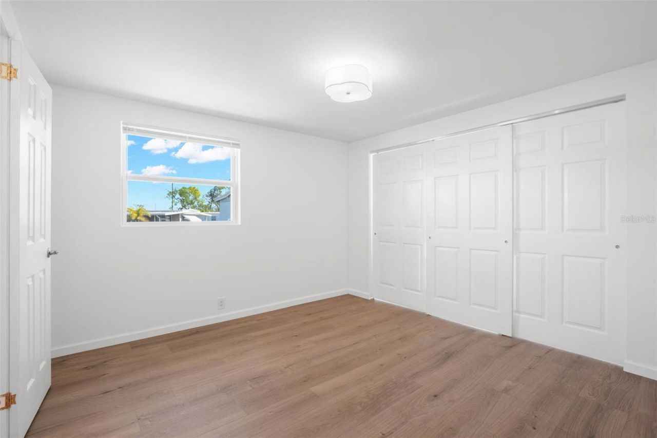 7271 Mount Arlington Drive Ne, Unit 430, Saint Petersburg, FL 33702 Photo