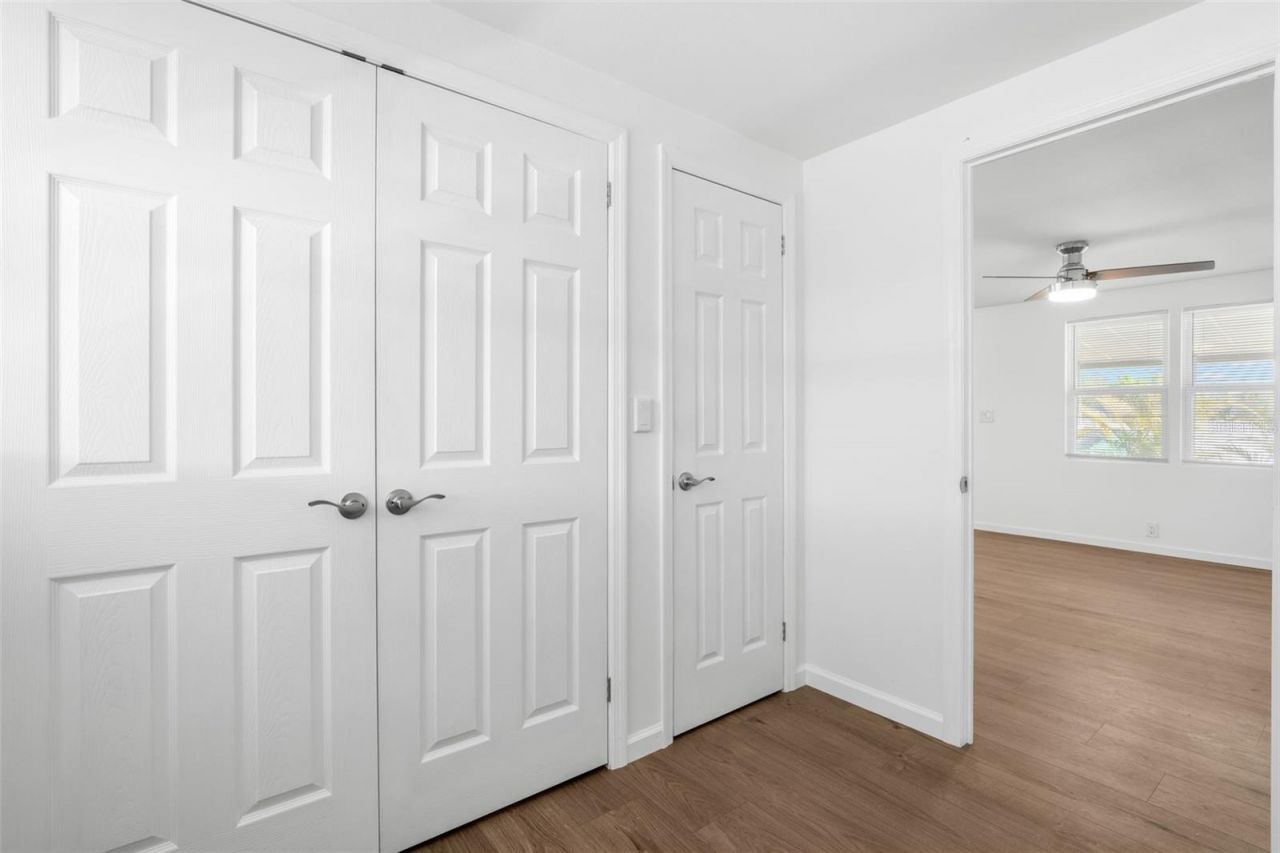 7271 Mount Arlington Drive Ne, Unit 430, Saint Petersburg, FL 33702 Photo