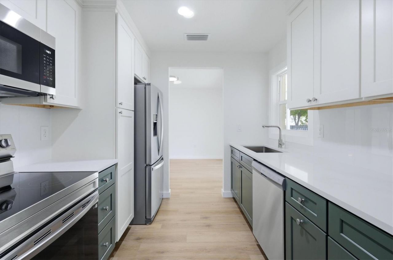 5251 Bunyan Street , Sarasota, FL 34232 Photo