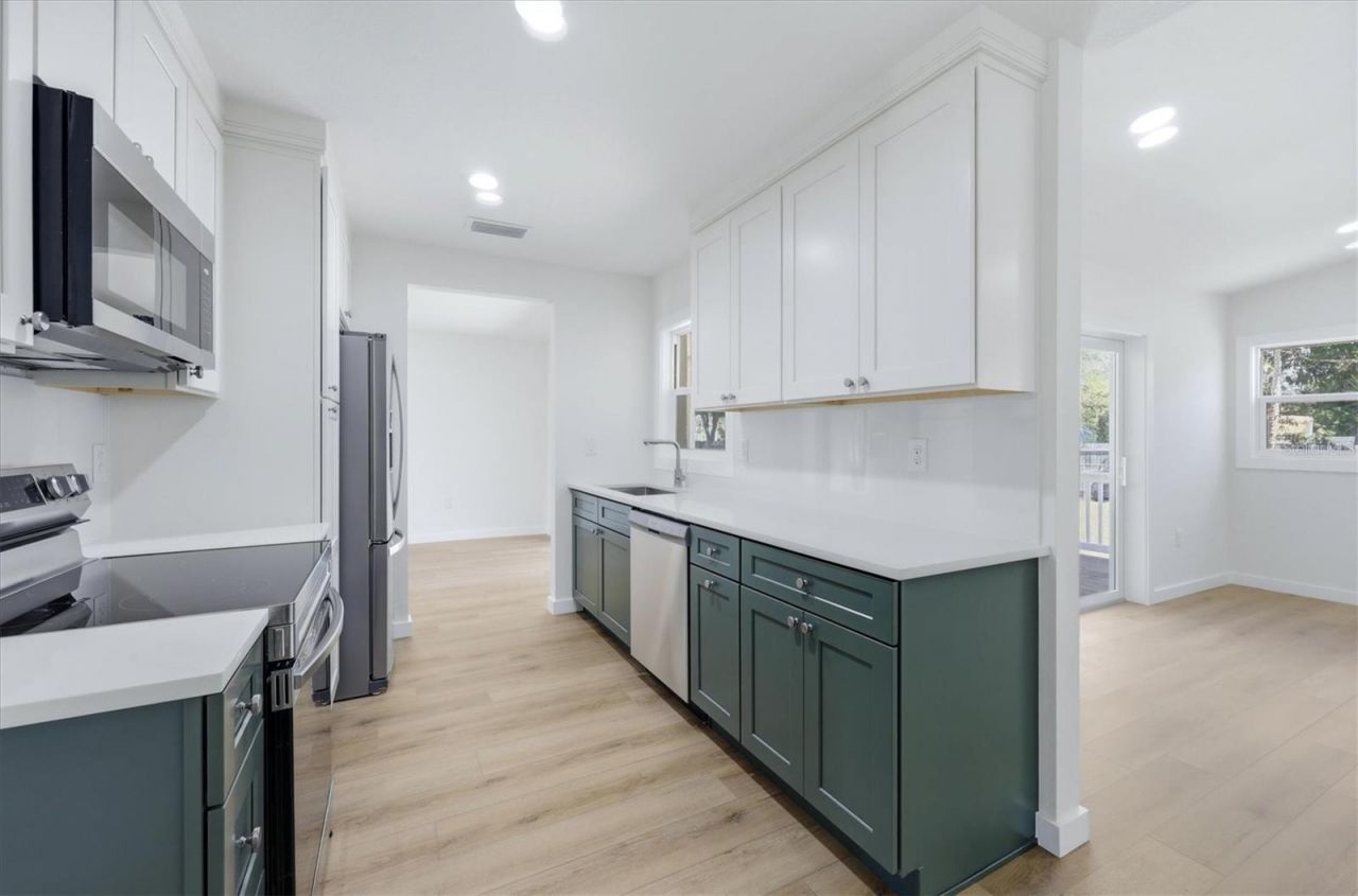 5251 Bunyan Street , Sarasota, FL 34232 Photo