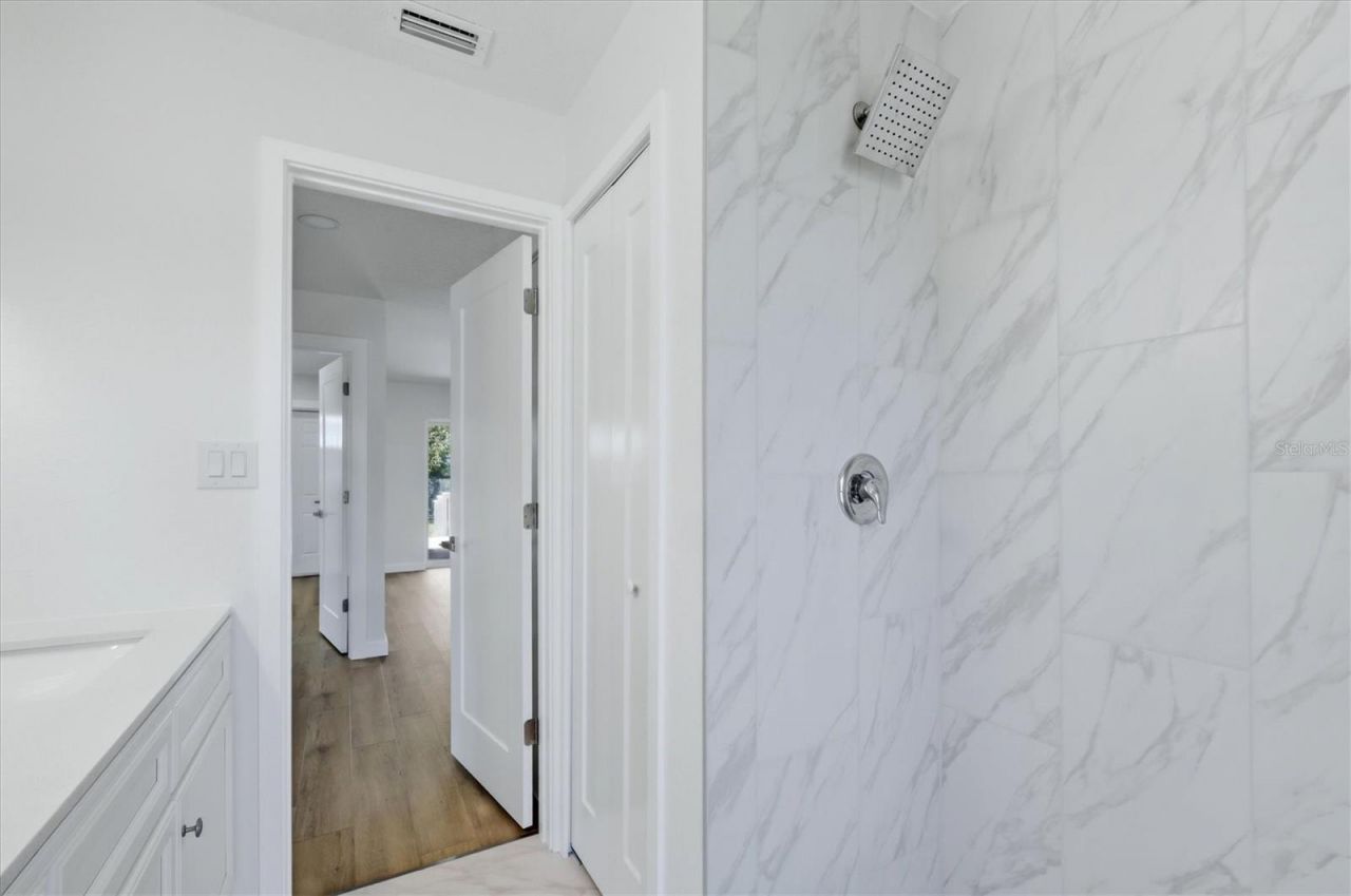 5251 Bunyan Street , Sarasota, FL 34232 Photo