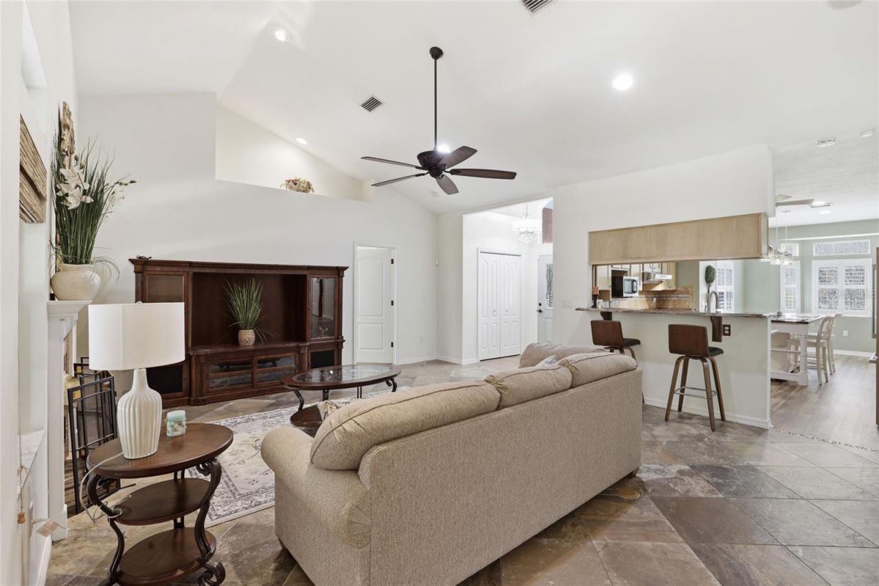 8828 NW 19th Lane, Gainesville, FL 32606 Photo