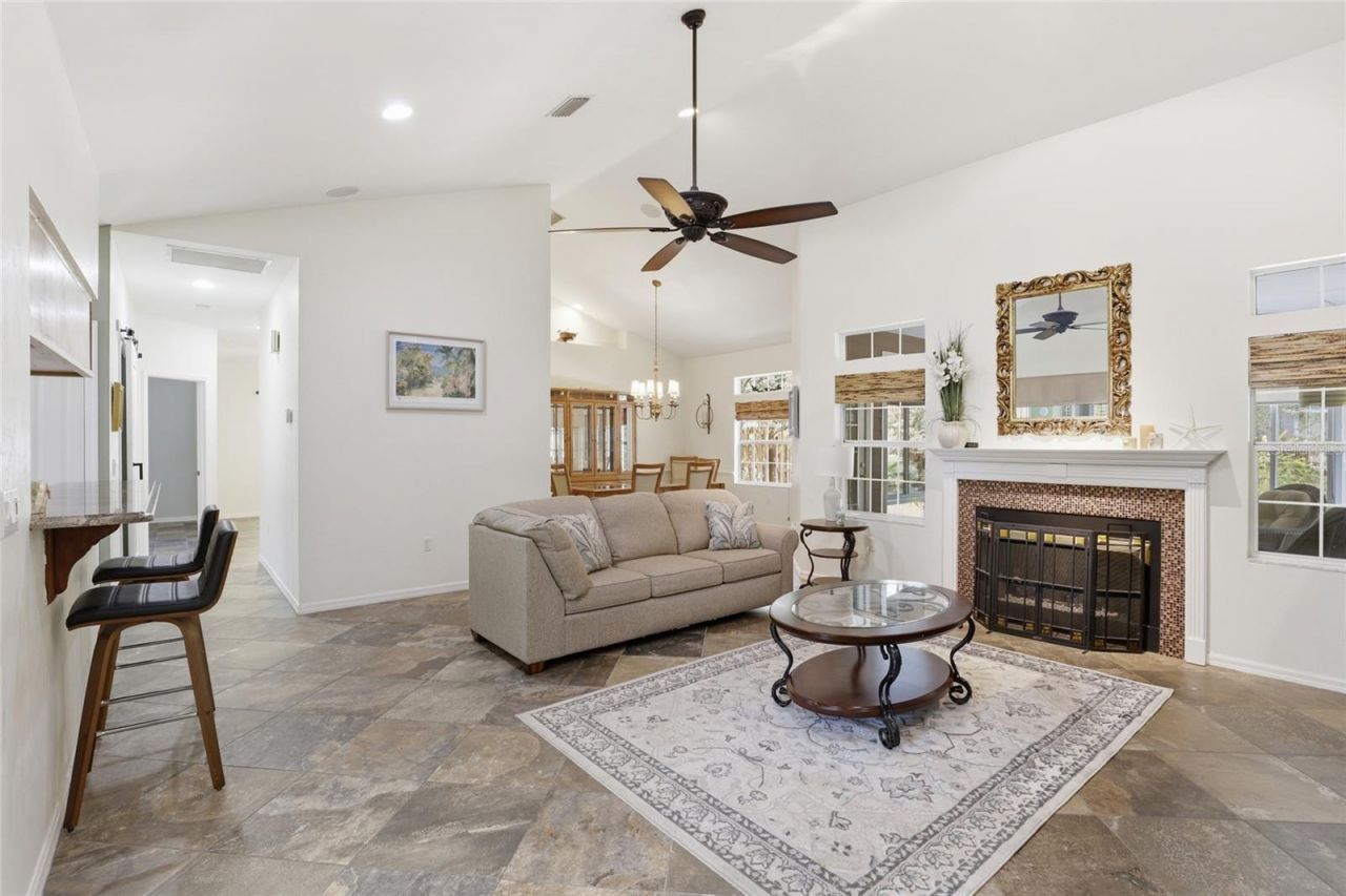 8828 NW 19th Lane, Gainesville, FL 32606 Photo