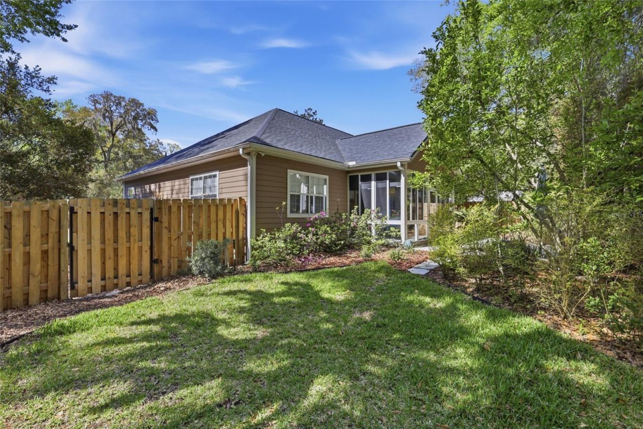 8828 NW 19th Lane, Gainesville, FL 32606 Photo