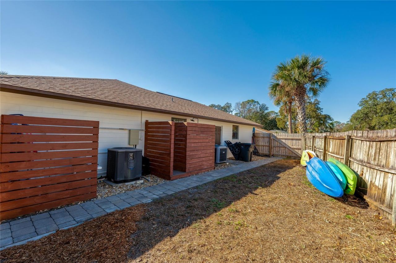 871 Lindenwood Circle E, Ormond Beach, FL 32174 Photo