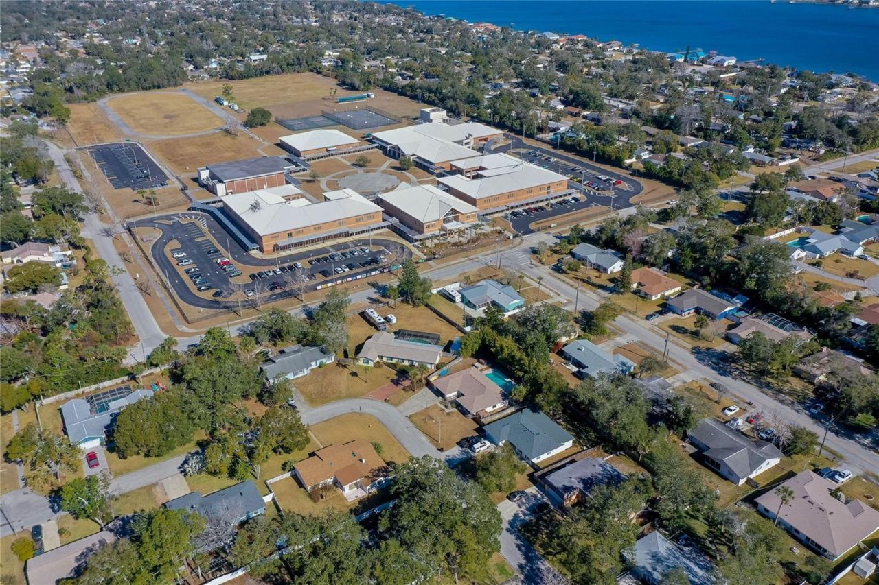 871 Lindenwood Circle E, Ormond Beach, FL 32174 Photo