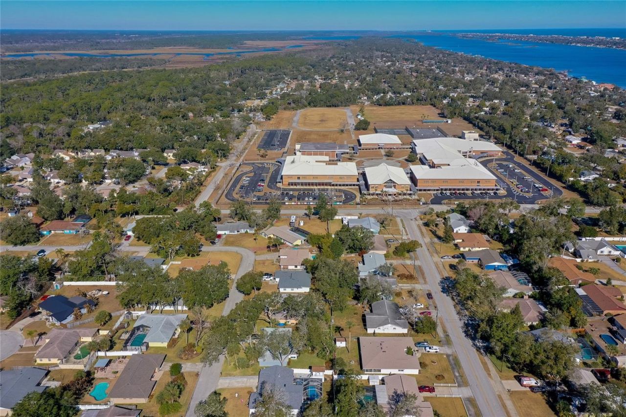 871 Lindenwood Circle E, Ormond Beach, FL 32174 Photo