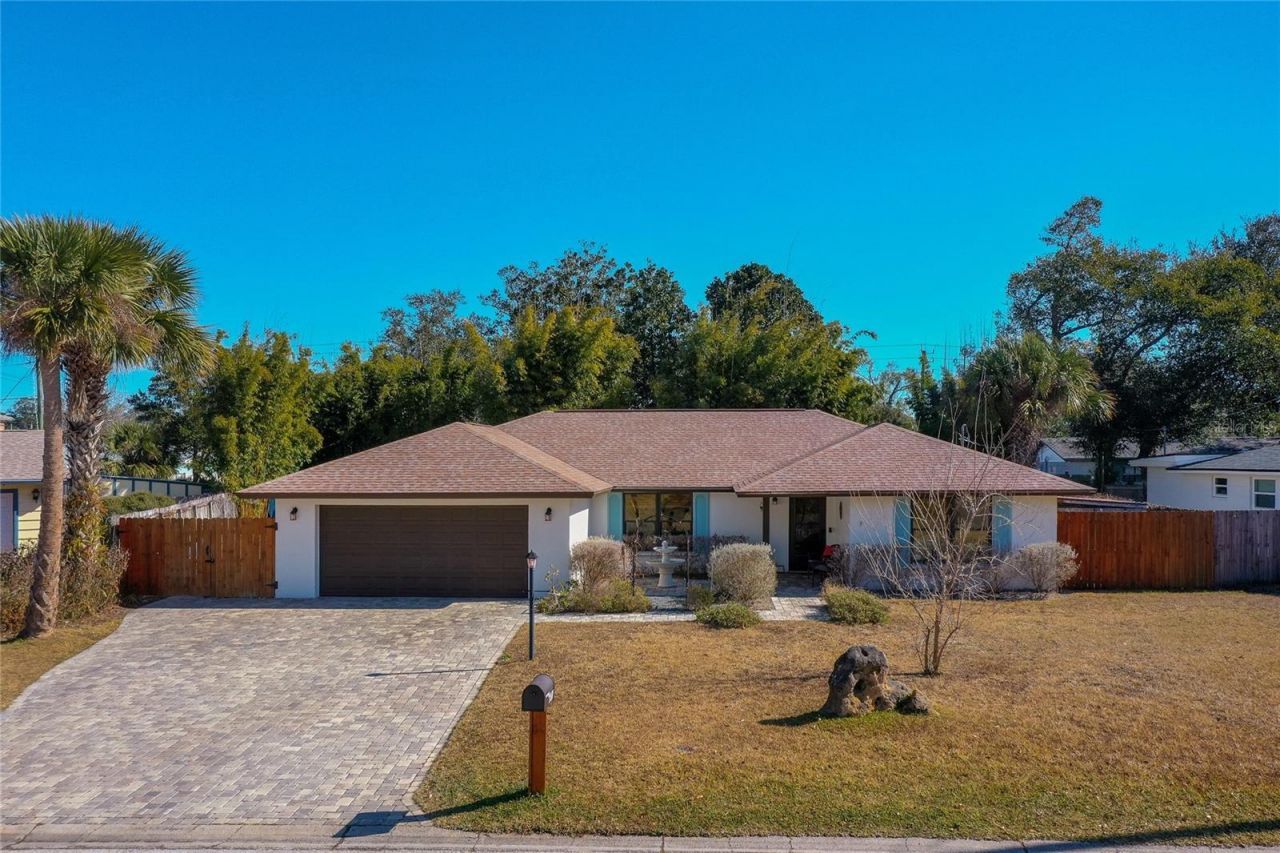 871 Lindenwood Circle E, Ormond Beach, FL 32174 Photo