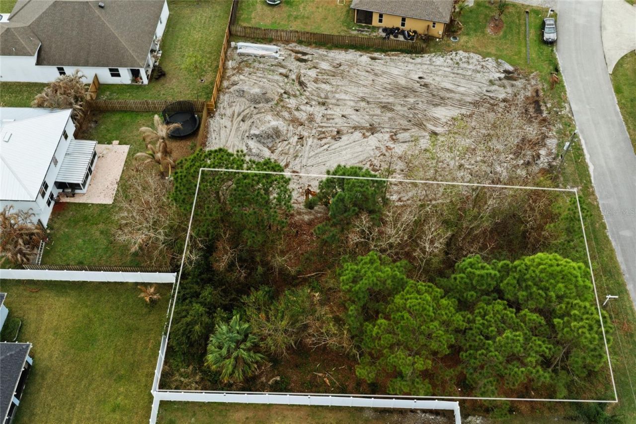 6447 NW Hemlock St , Port Saint Lucie, FL 34986 Photo