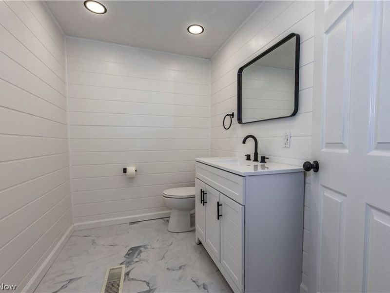 1463 4th Street, Lakemore, OH 44250 Photo 23