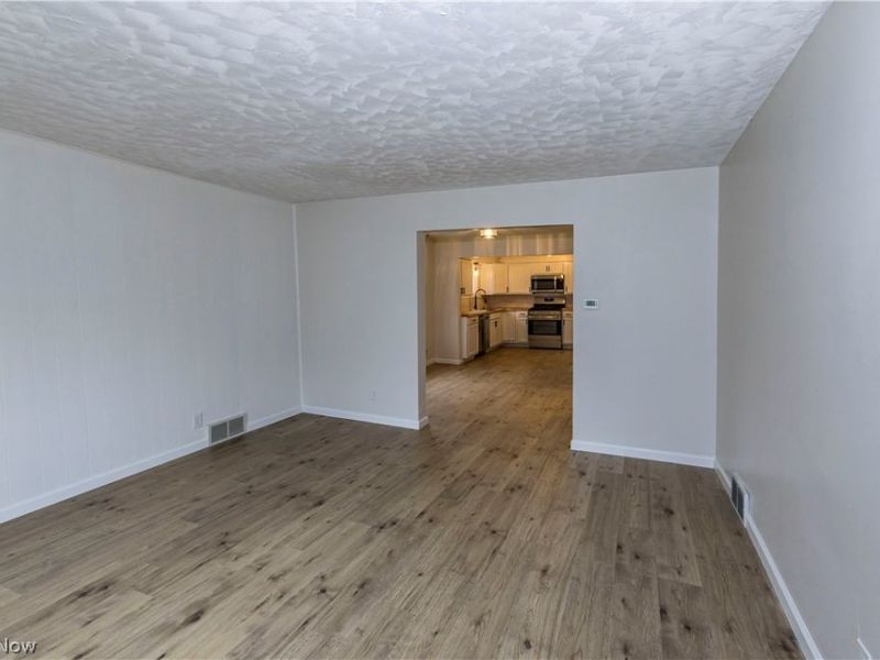 1463 4th Street, Lakemore, OH 44250 Photo 6