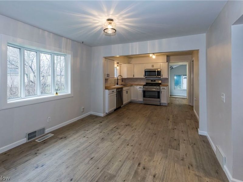 1463 4th Street, Lakemore, OH 44250 Photo 8