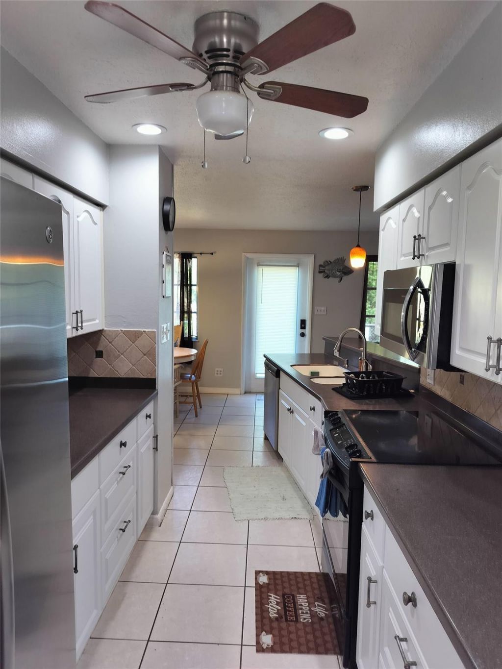 77 Cardinal Drive, North Fort Myers, FL 33917 Photo